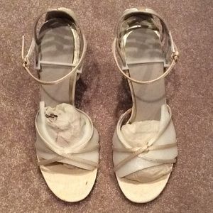 Cream Ivory Strappy heels Chinese laundry nwt, 9.5